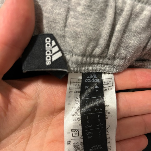 Nike sweat shorts - Picture 3 of 3